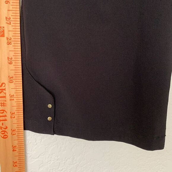 Jamie Sadock Black Capri Pants with Gold Accent Pockets Women’s Size 12 - Picture 8 of 10